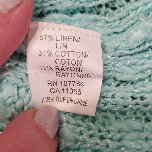 Linen Cotton Blend Light Weight V-NECK Sweater - Picture 3 of 3